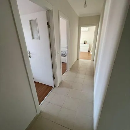 Deniz,kale Manzarali 3+1 Havuzlu Apartamento Alanya