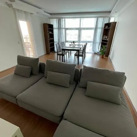 Appartement Deniz,kale Manzarali 3+1 Havuzlu