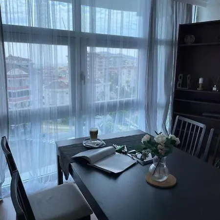 Deniz,kale Manzarali 3+1 Havuzlu Appartement Alanya